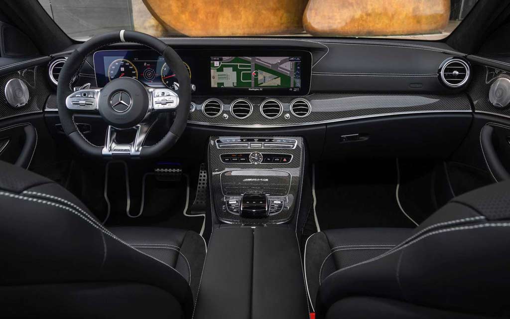 Модели Mercedes-Benz начнут красить в эксклюзивные цвета других марок